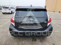 2015 Toyota PRIUS фото