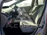 2015 Toyota PRIUS фото