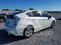 2015 Toyota PRIUS photo
