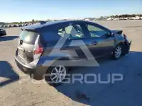 2015 Toyota PRIUS фото