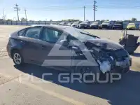 2015 Toyota PRIUS photo