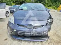 2015 Toyota PRIUS photo