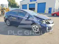 2015 Toyota PRIUS фото