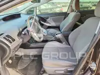 2015 Toyota PRIUS фото