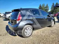 2015 Toyota PRIUS фото