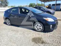 2015 Toyota PRIUS фото