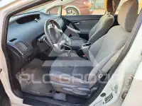 2015 Toyota PRIUS фото