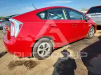 2015 Toyota PRIUS photo