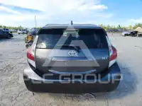2015 Toyota PRIUS photo