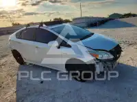 2015 Toyota PRIUS фото