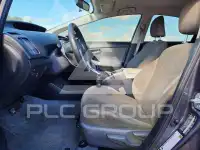 2015 Toyota PRIUS фото