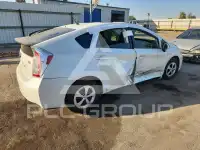2015 Toyota PRIUS фото