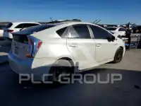 2015 Toyota PRIUS фото