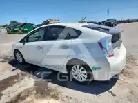 2015 Toyota PRIUS фото