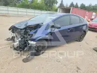 2015 Toyota PRIUS photo