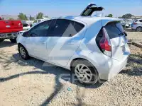 2015 Toyota PRIUS фото