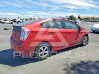 2015 Toyota PRIUS фото