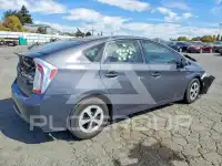 2015 Toyota PRIUS фото