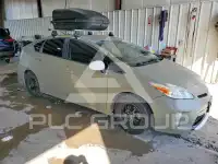 2015 Toyota PRIUS фото