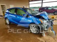 2015 Toyota PRIUS фото