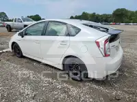 2015 Toyota PRIUS фото