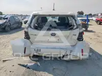 2015 Toyota PRIUS photo