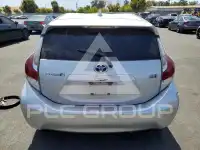 2015 Toyota PRIUS photo