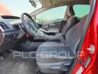 2015 Toyota PRIUS фото