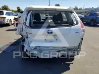 2015 Toyota PRIUS photo