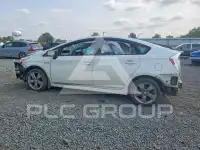 2015 Toyota PRIUS фото