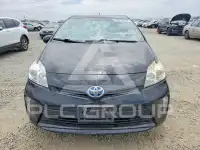 2015 Toyota PRIUS photo