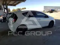 2015 Toyota PRIUS фото