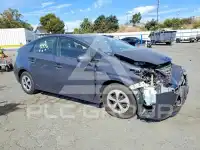 2015 Toyota PRIUS фото