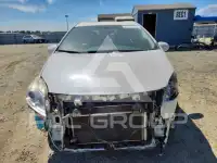 2015 Toyota PRIUS фото