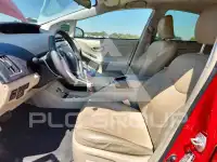 2015 Toyota PRIUS фото