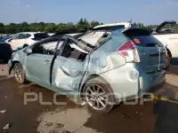 2015 Toyota PRIUS photo