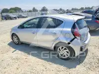 2015 Toyota PRIUS фото