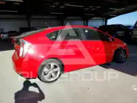 2015 Toyota PRIUS фото