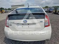 2015 Toyota PRIUS photo