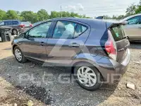 2015 Toyota PRIUS фото