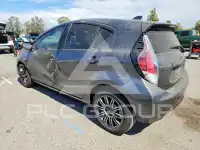 2015 Toyota PRIUS фото