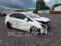 2015 Toyota PRIUS фото