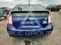 2015 Toyota PRIUS фото