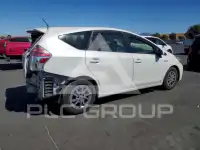2015 Toyota PRIUS photo