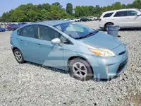 2015 Toyota PRIUS photo