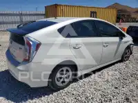 2015 Toyota PRIUS фото