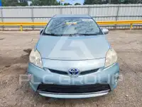 2015 Toyota PRIUS фото