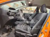 2015 Toyota PRIUS фото