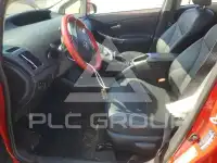 2015 Toyota PRIUS фото