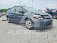 2015 Toyota PRIUS фото